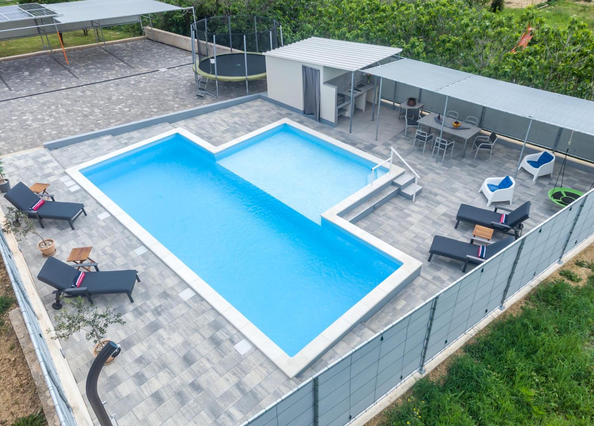 Relax House Rosemary Apartman Draga Bašćanska Kültér fotó
